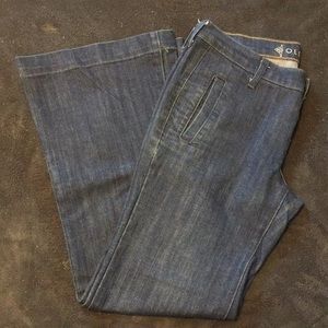 Flare leg jeans